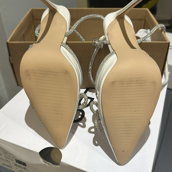 Brand new Steve Madden off-white elegant 4inch stiletto’s. - Picture 3 of 5